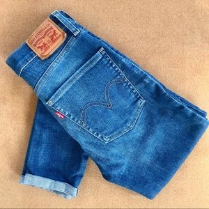 Vintage Cropped and Cuffed Levi’s Blue Jeans Size 26 👖